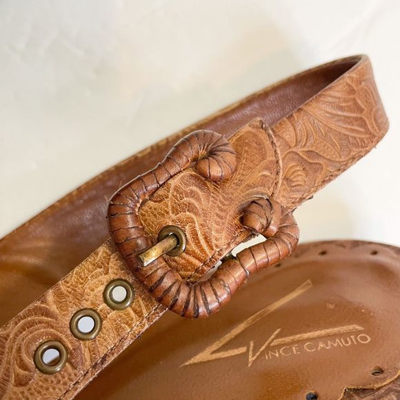 VINCE CAMUTO POINTY TOE BROWN LEATHER SLINGBACK PUMPS SZ 10 - Picture 6 of 8